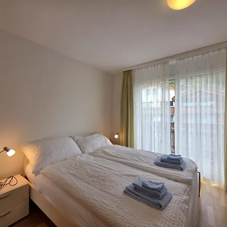 Chateau B33 *